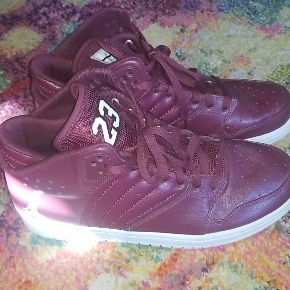 Shoes - Picture 7 of 7